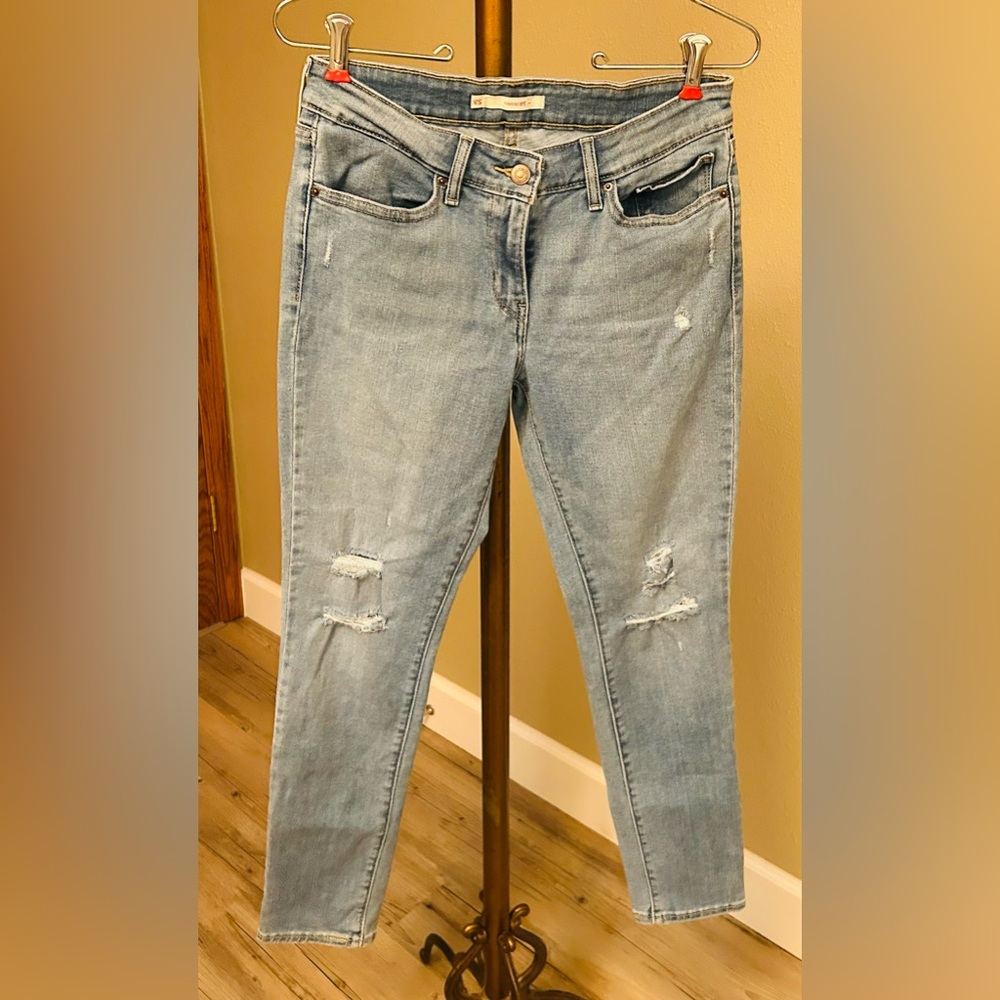 Woman’s Levi Strauss 711 skinny Jeans W29 L30